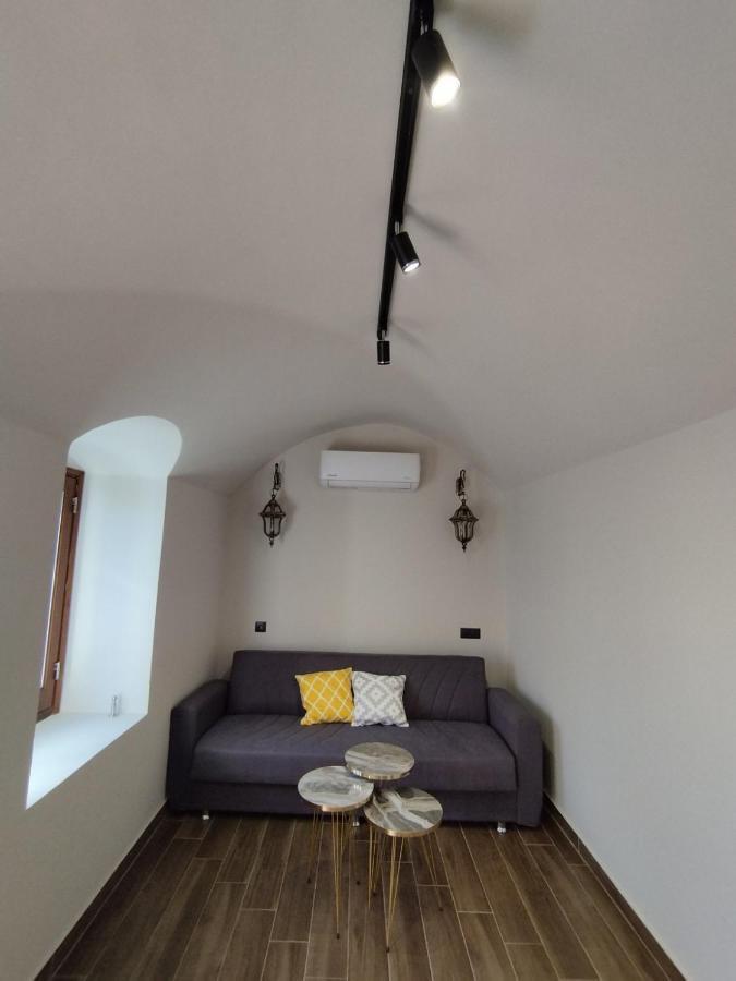 Althea Apartments 3 Chalki Town 外观 照片