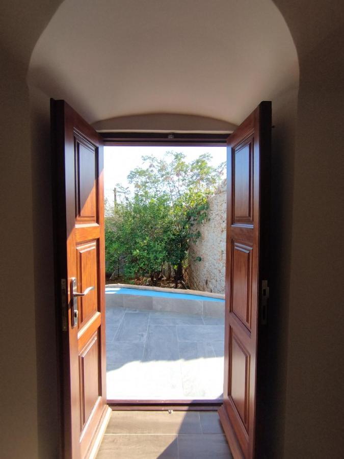 Althea Apartments 3 Chalki Town 外观 照片