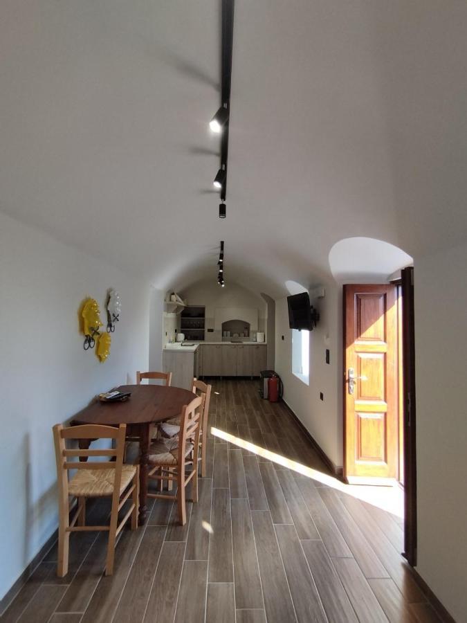 Althea Apartments 3 Chalki Town 外观 照片